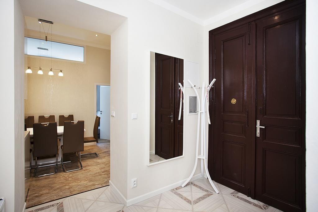 Ferienwohnung Celebration Flat By Ruterra Prag Zimmer foto